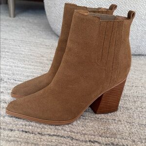 Marc Jacobs Suede Ankle Booties in Cognac Brown